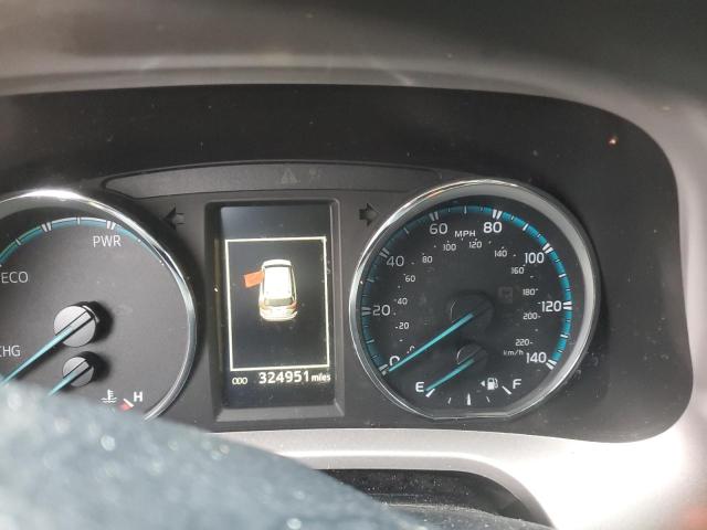 2018 TOYOTA RAV4 HV LE JTMRJREV5JD252298
