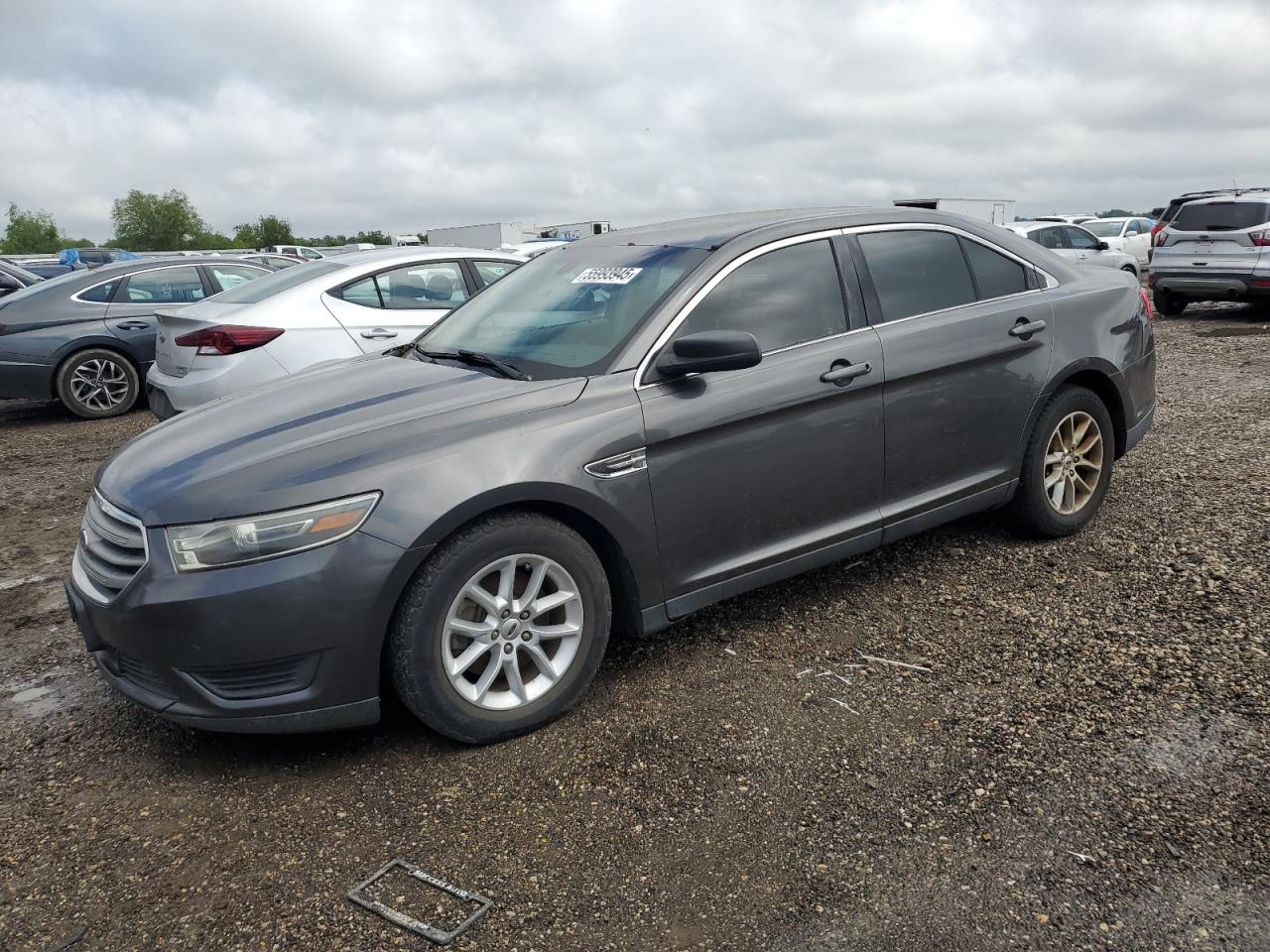 FORD TAURUS SE