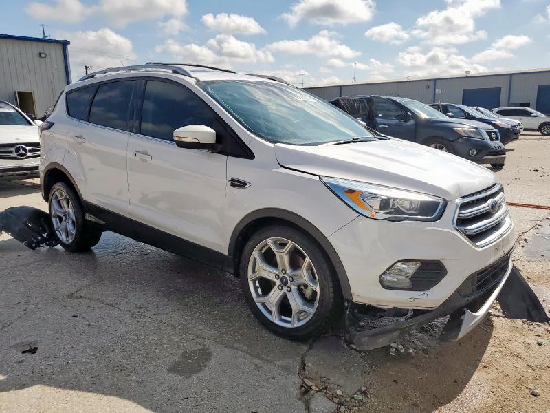 Vin: 1fmcu9j9xhud58600, lot: 58304255, ford escape titanium 20174