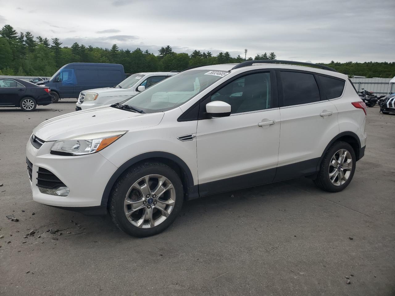  Salvage Ford Escape