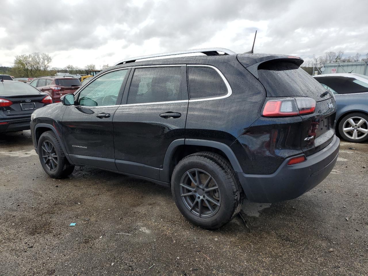 JEEP GRAND CHEROKEE LATITUDE PLUS