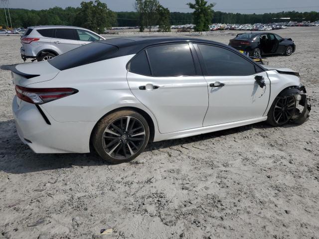 2018 TOYOTA CAMRY XSE - 4T1B61HK4JU124443
