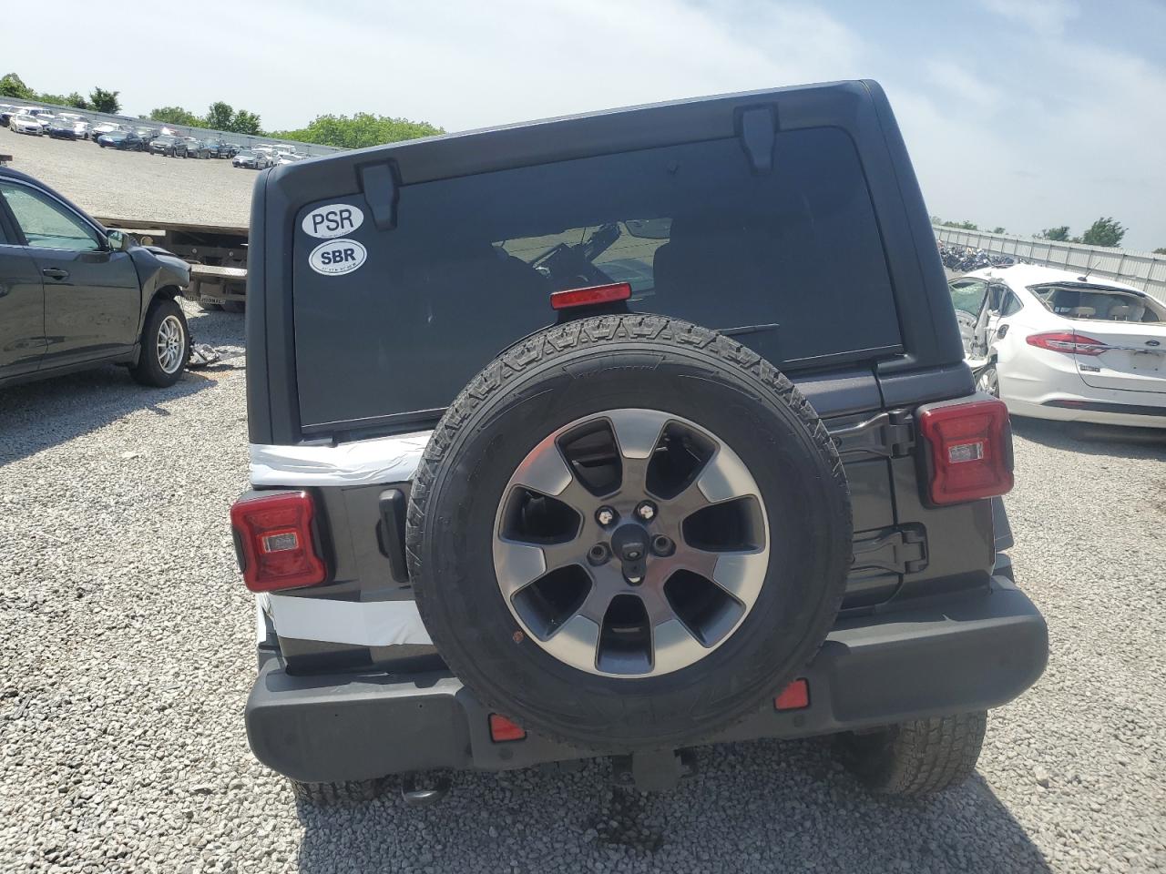 JEEP WRANGLER SAHARA