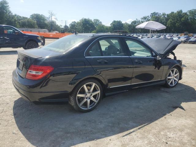 Vin: wddgf4hb3ea952878, lot: 55411215, mercedes-benz c-class 250 20143
