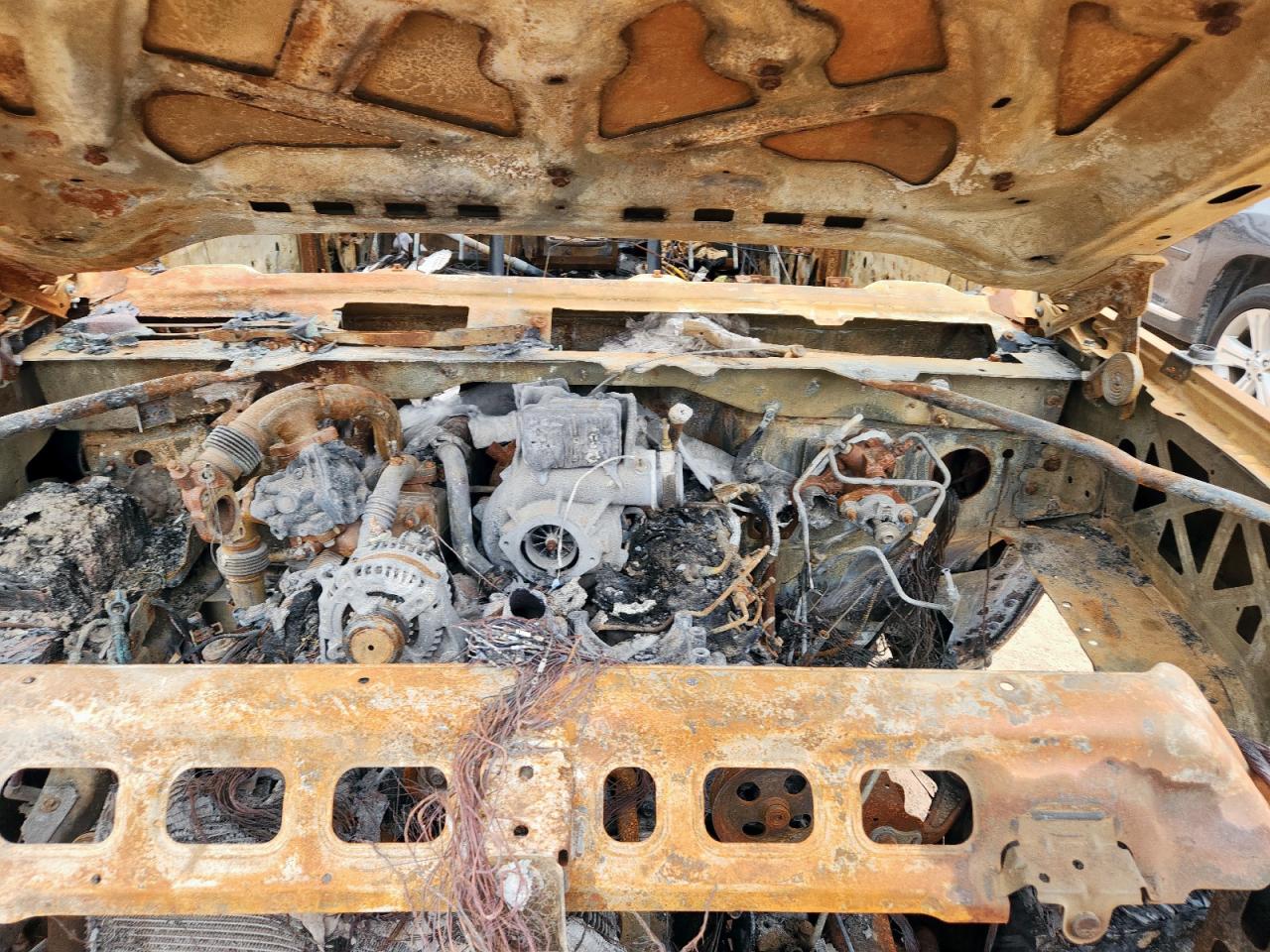 CHEVROLET SILVERADO 3500 K3500 HIGH COUNTRY