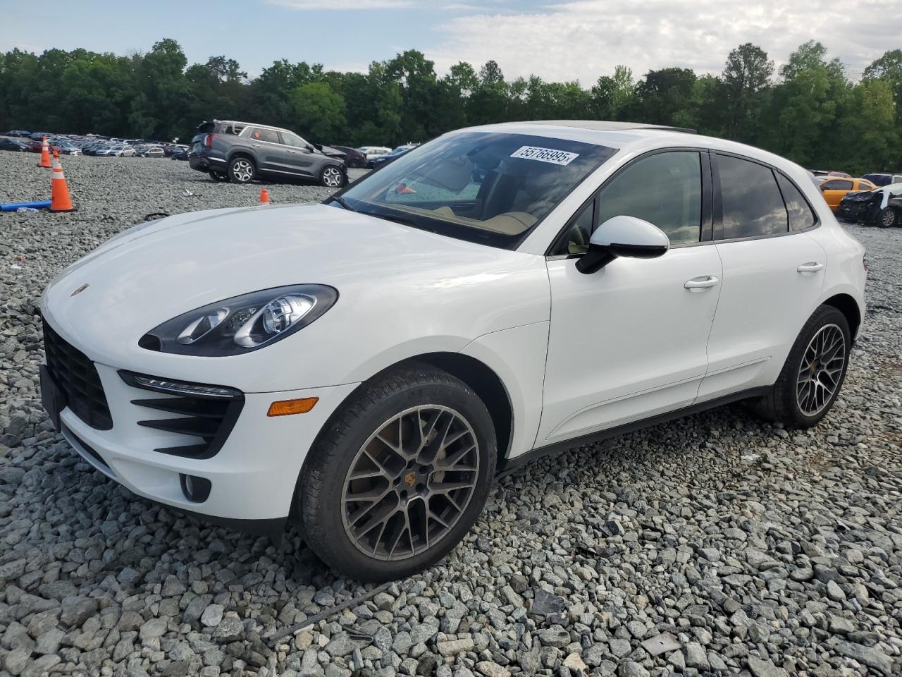 PORSCHE MACAN S