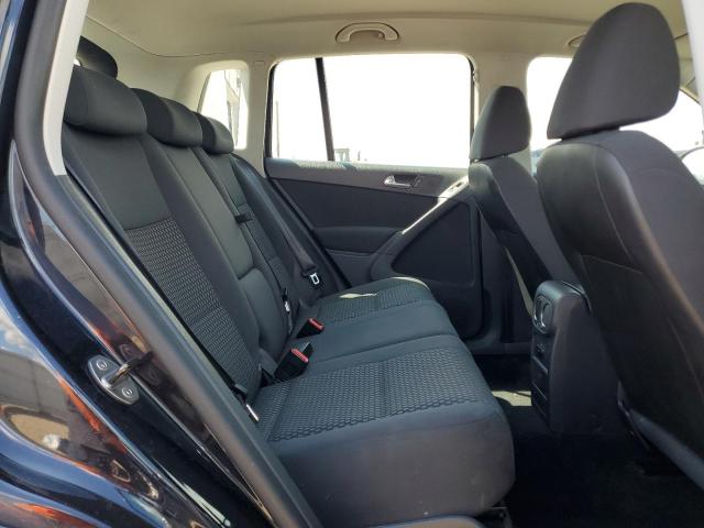 2011 VOLKSWAGEN TIGUAN S - WVGBV7AX9BW534172