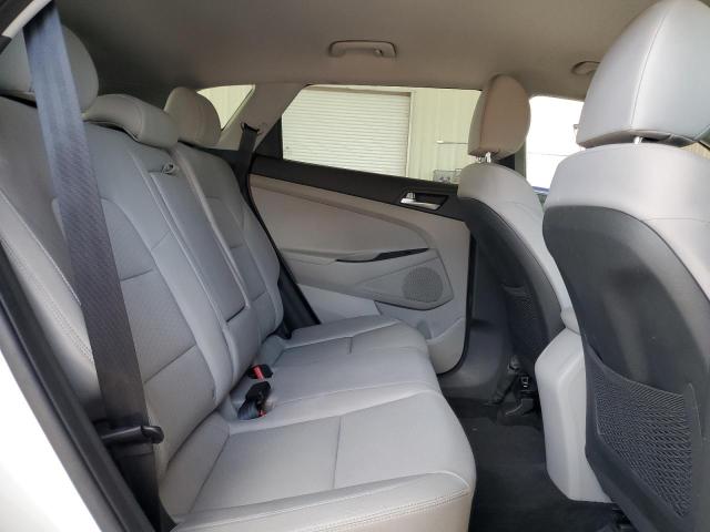 2020 HYUNDAI TUCSON SE - KM8J23A42LU110025