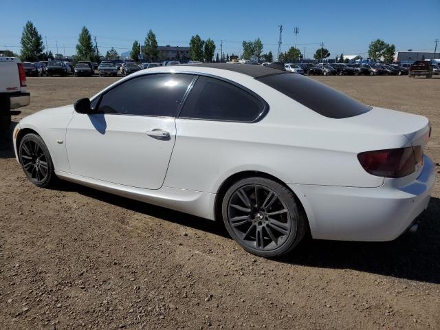 BMW 335 XI 2010 white coupe gas WBAWC7C55AE271381 photo #3