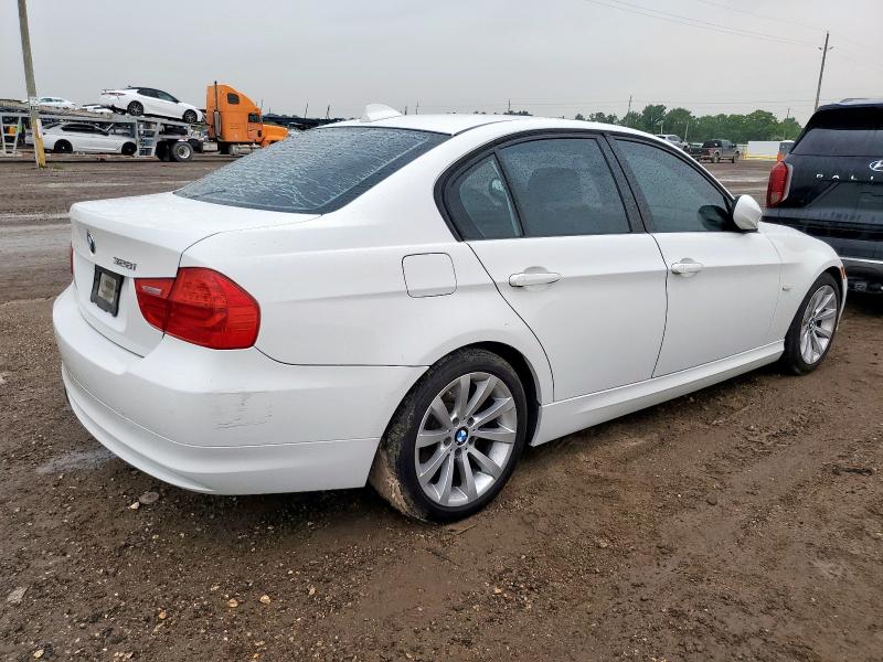 Vin: wbaph7g55bnm59593, lot: 58874415, bmw 3 series i 20113