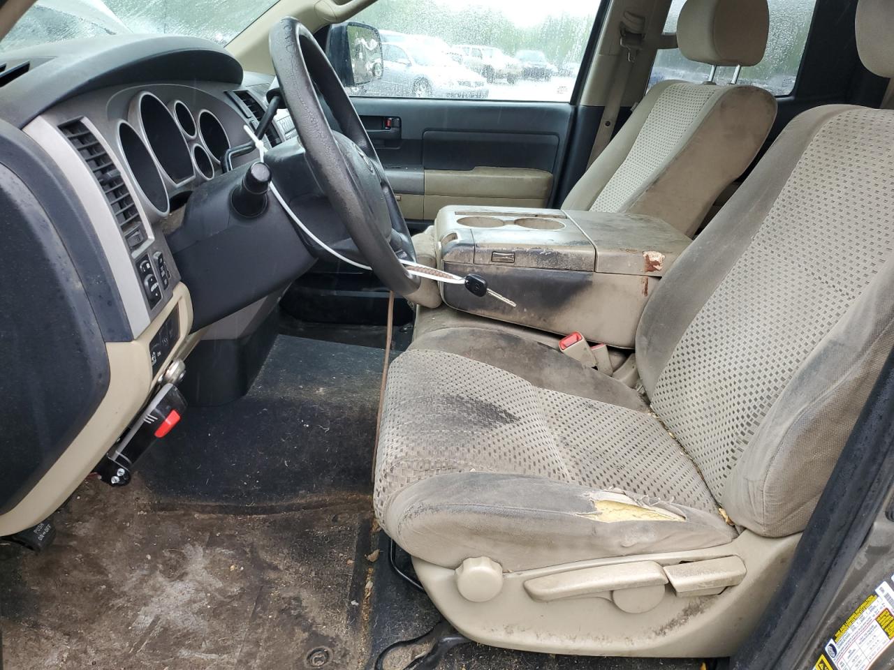 TOYOTA TUNDRA DOUBLE CAB SR5