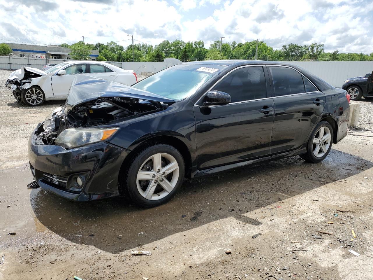 TOYOTA CAMRY L