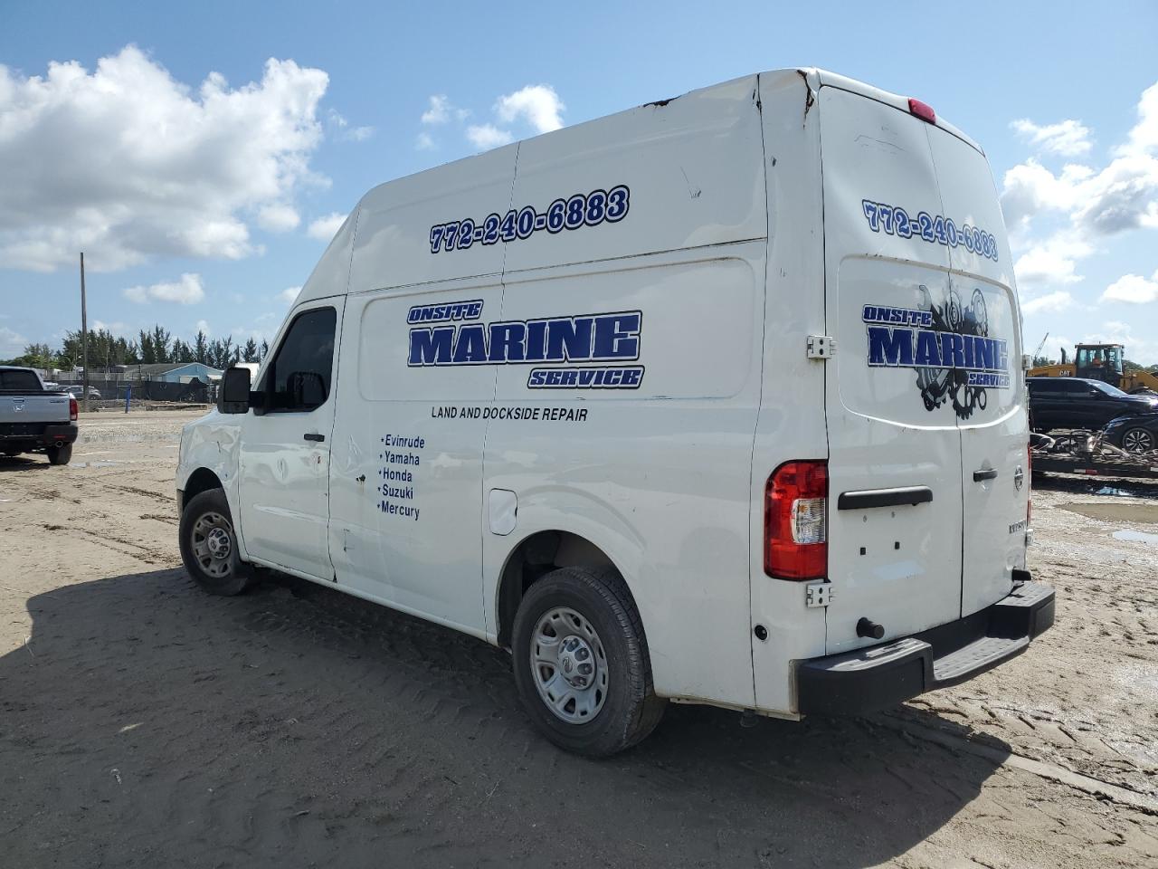 NISSAN NV2500 2500 S