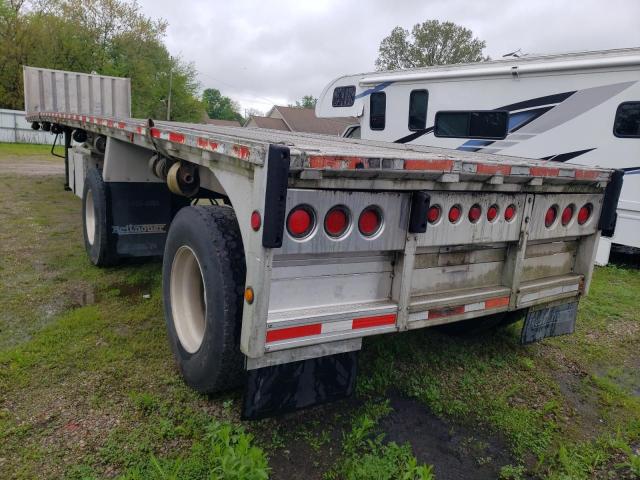 REITNOUER FLATBED 2000 silver   1RNF45A26YR006255 photo #4