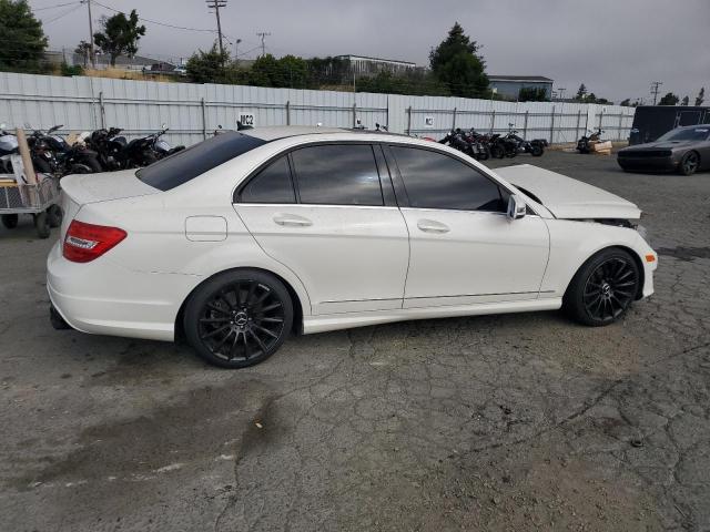Vin: wddgf4hb9da797509, lot: 56211085, mercedes-benz c-class 250 20133