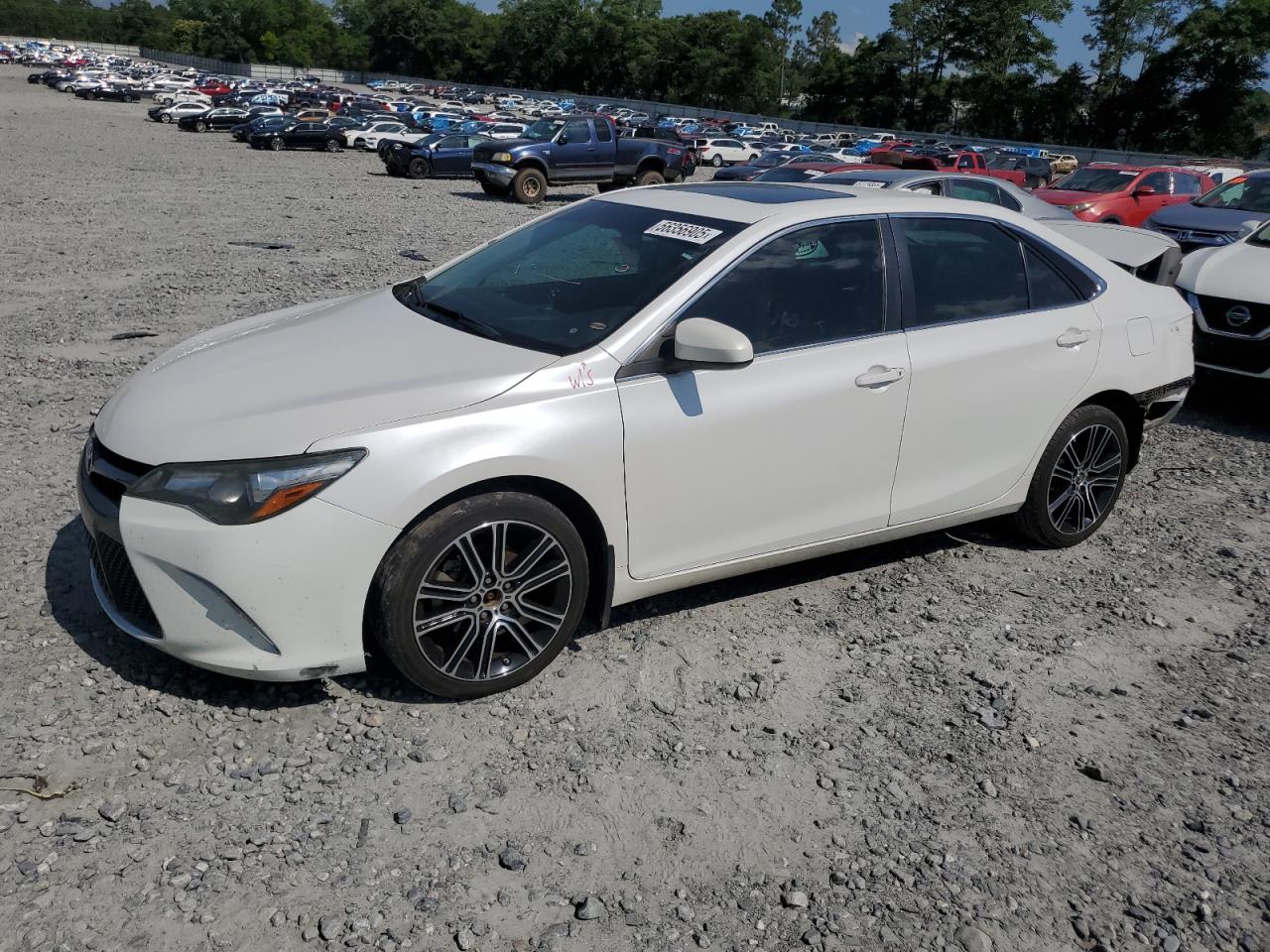 TOYOTA CAMRY LE