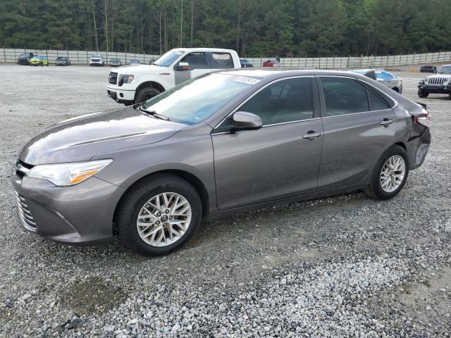 Vin: 4t1bf1fkxhu703692, lot: 55928415, toyota camry le 2017 img_1