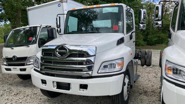 HINO HINO L7 2025 white  diesel 2AYNF7AV0S3T11584 photo #3