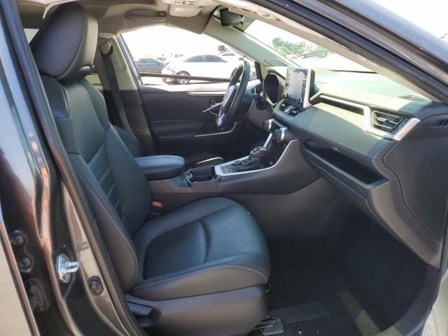 2021 TOYOTA RAV4 XLE P - JTMB6RFV8MD040419