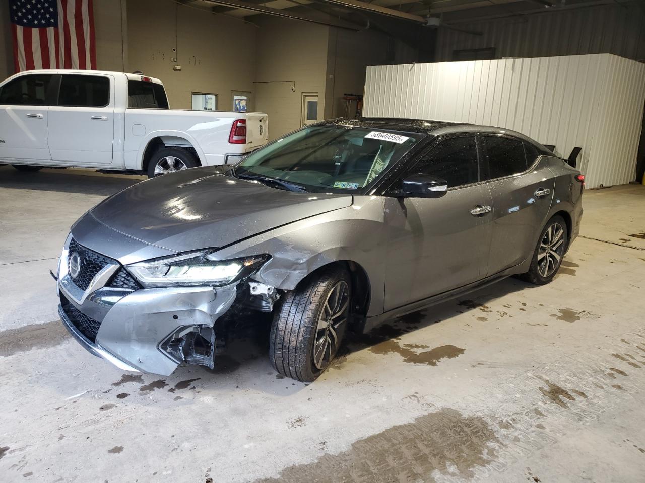 NISSAN MAXIMA S