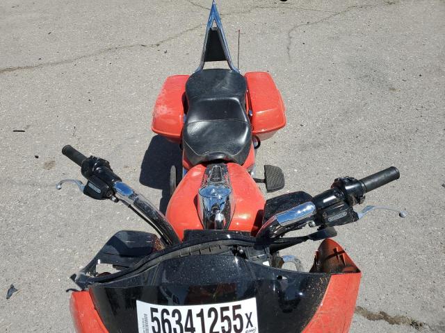 2017 HARLEY-DAVIDSON FLTRXS ROA 1HD1KTC1XHB661862