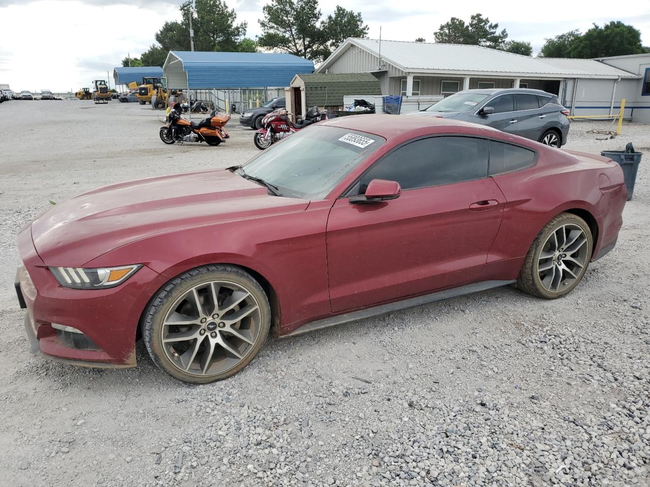 FORD MUSTANG