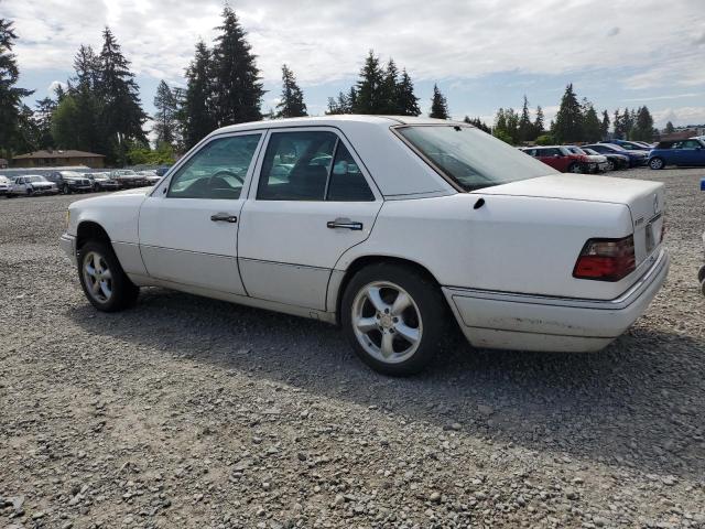 Vin: wdbeb31e5sc238213, lot: 58221175, mercedes-benz e-class 300d 19952