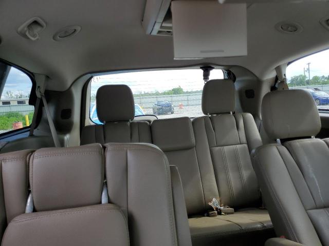 2016 CHRYSLER TOWN & COU - 2C4RC1BG9GR289913