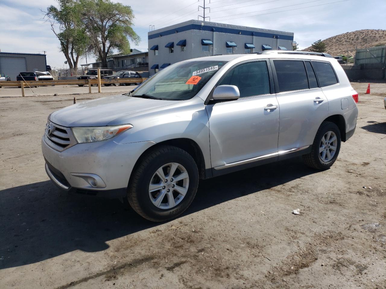 TOYOTA HIGHLANDER BASE