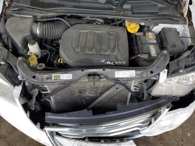 2016 CHRYSLER TOWN & COU - 2C4RC1BG3GR206220