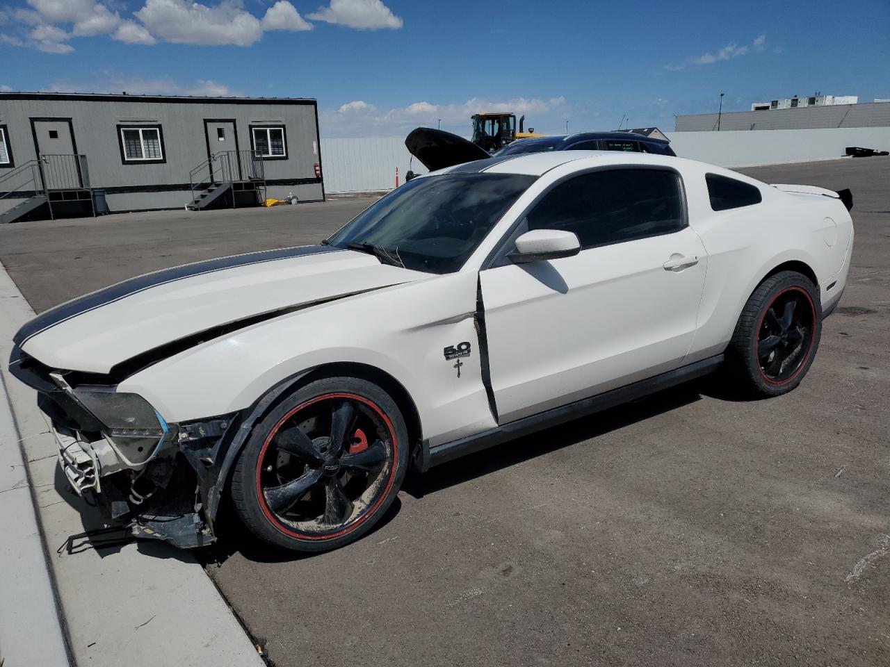 FORD MUSTANG GT