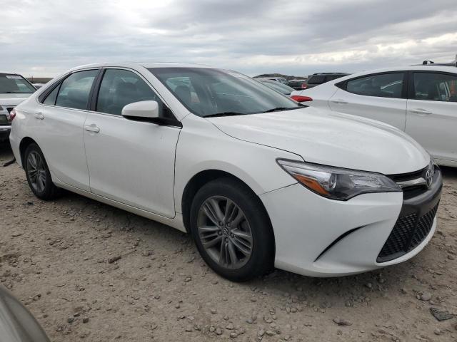 Vin: 4t1bf1fk1hu305707, lot: 55677785, toyota camry le 20174