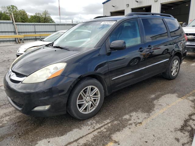 TOYOTA SIENNA XLE