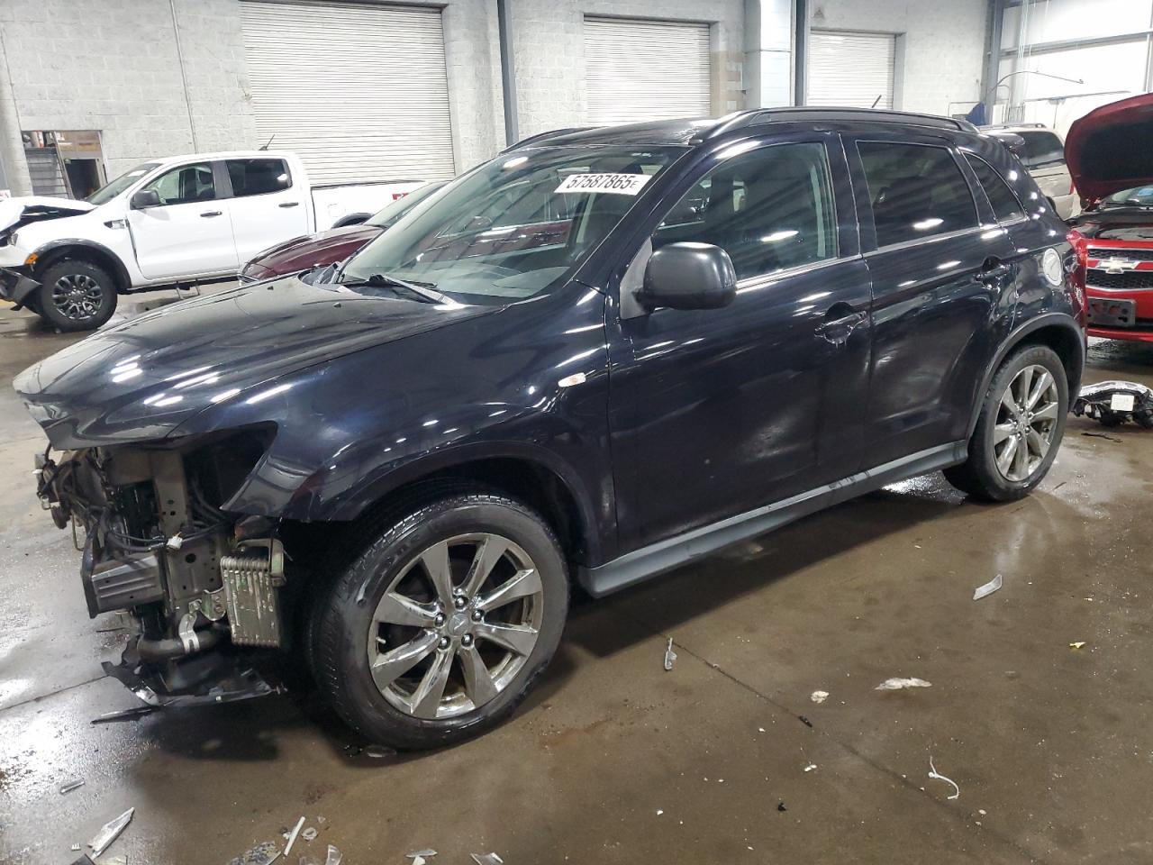 MITSUBISHI OUTLANDER LE