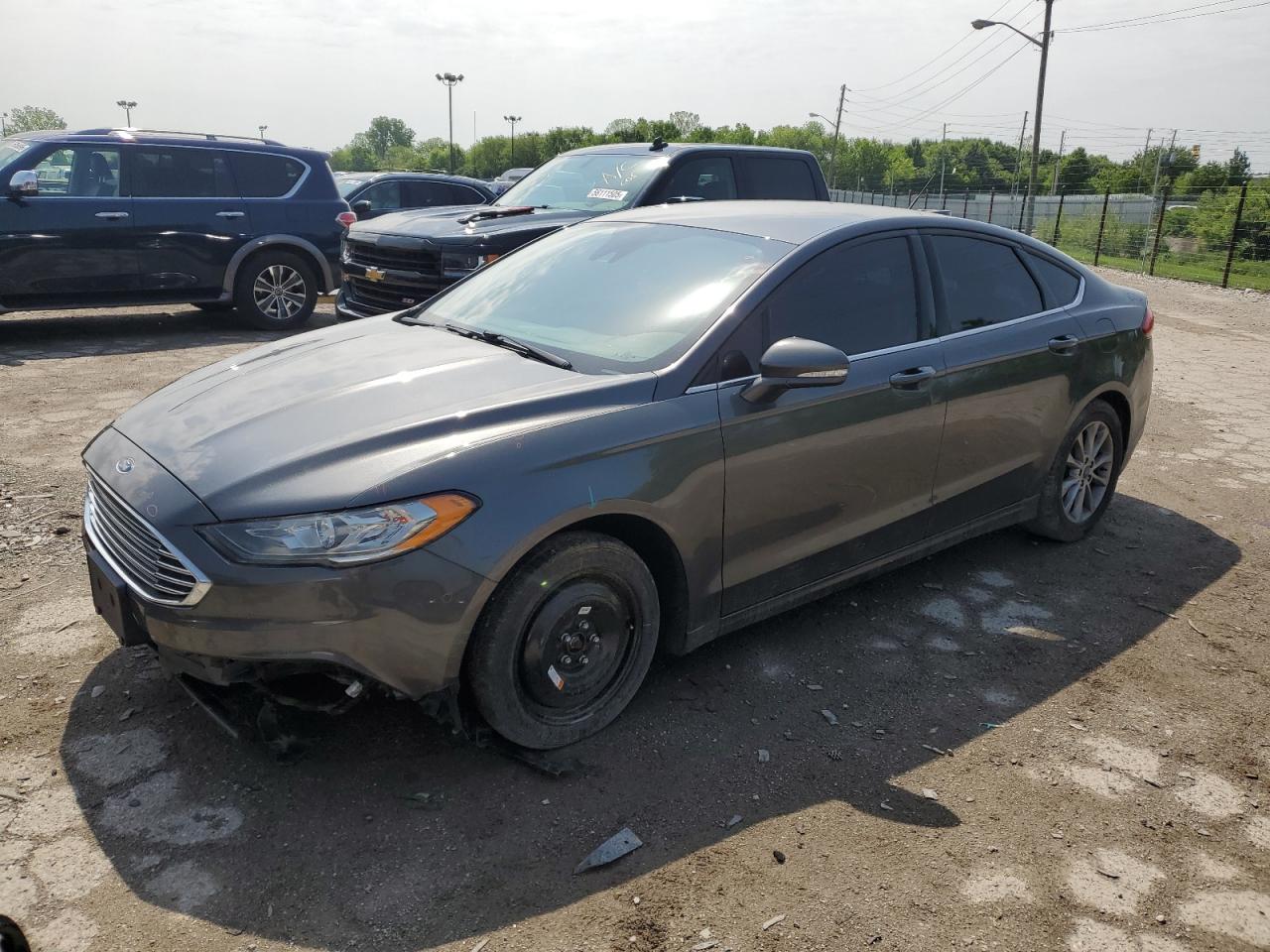 FORD FUSION SE