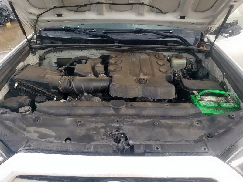 2014 TOYOTA 4RUNNER SR - JTEZU5JR8E5067652