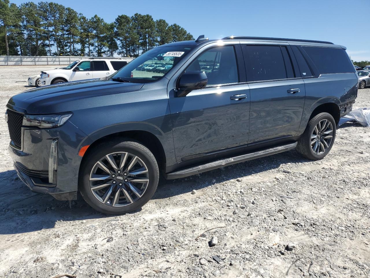 CADILLAC ESCALADE ESV SPORT
