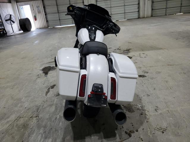 2024 HARLEY-DAVIDSON FLHX - 1HD1KB713RB632550