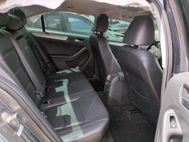2017 VOLKSWAGEN JETTA 3VWDB7AJ8HM260292