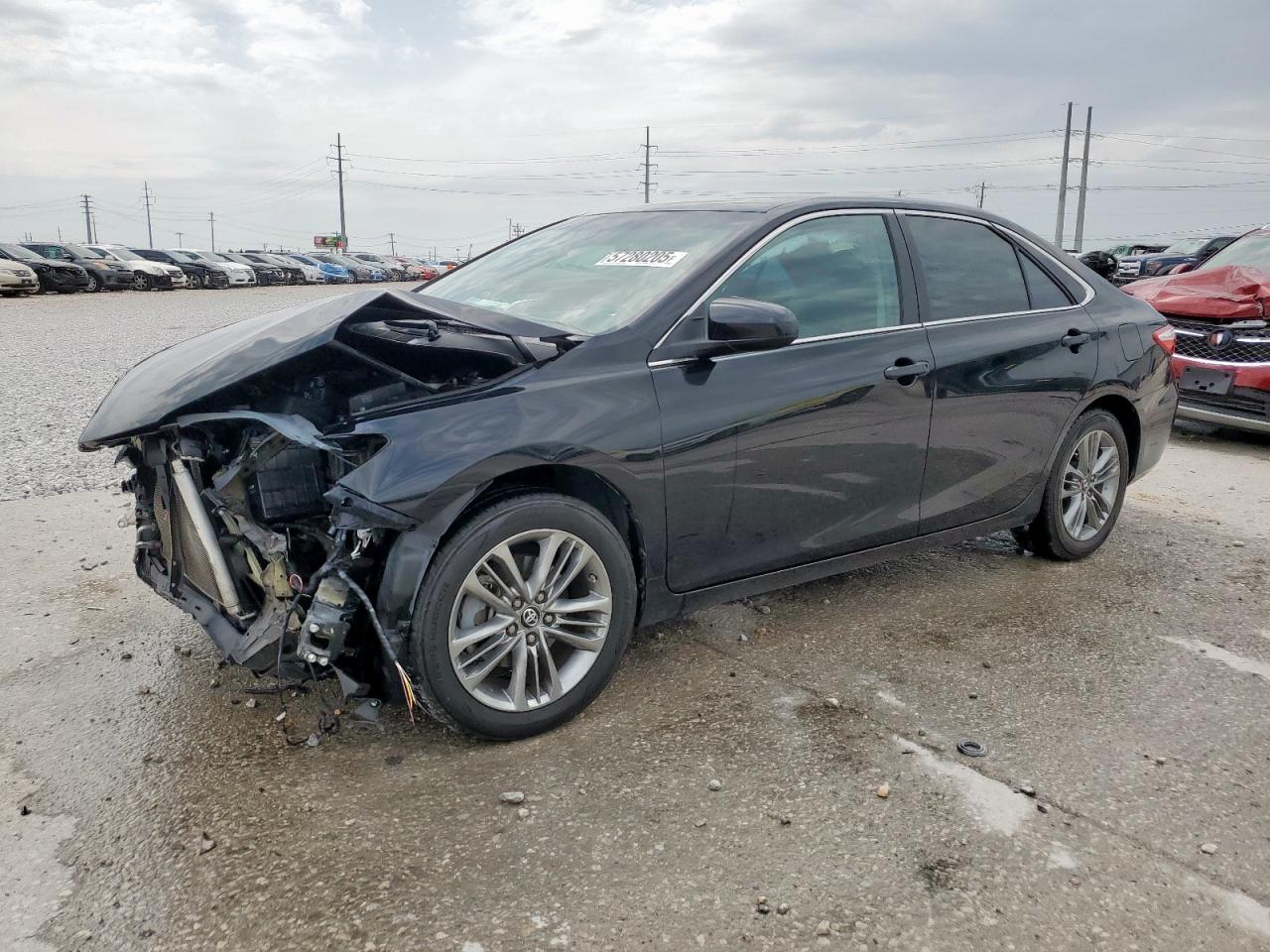 TOYOTA CAMRY LE