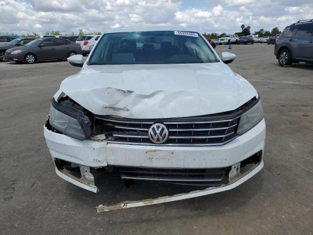 2017 VOLKSWAGEN PASSAT S - 1VWAT7A3XHC049128