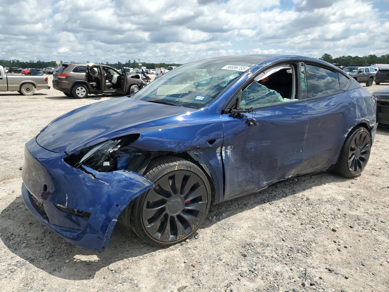 TESLA MODEL Y