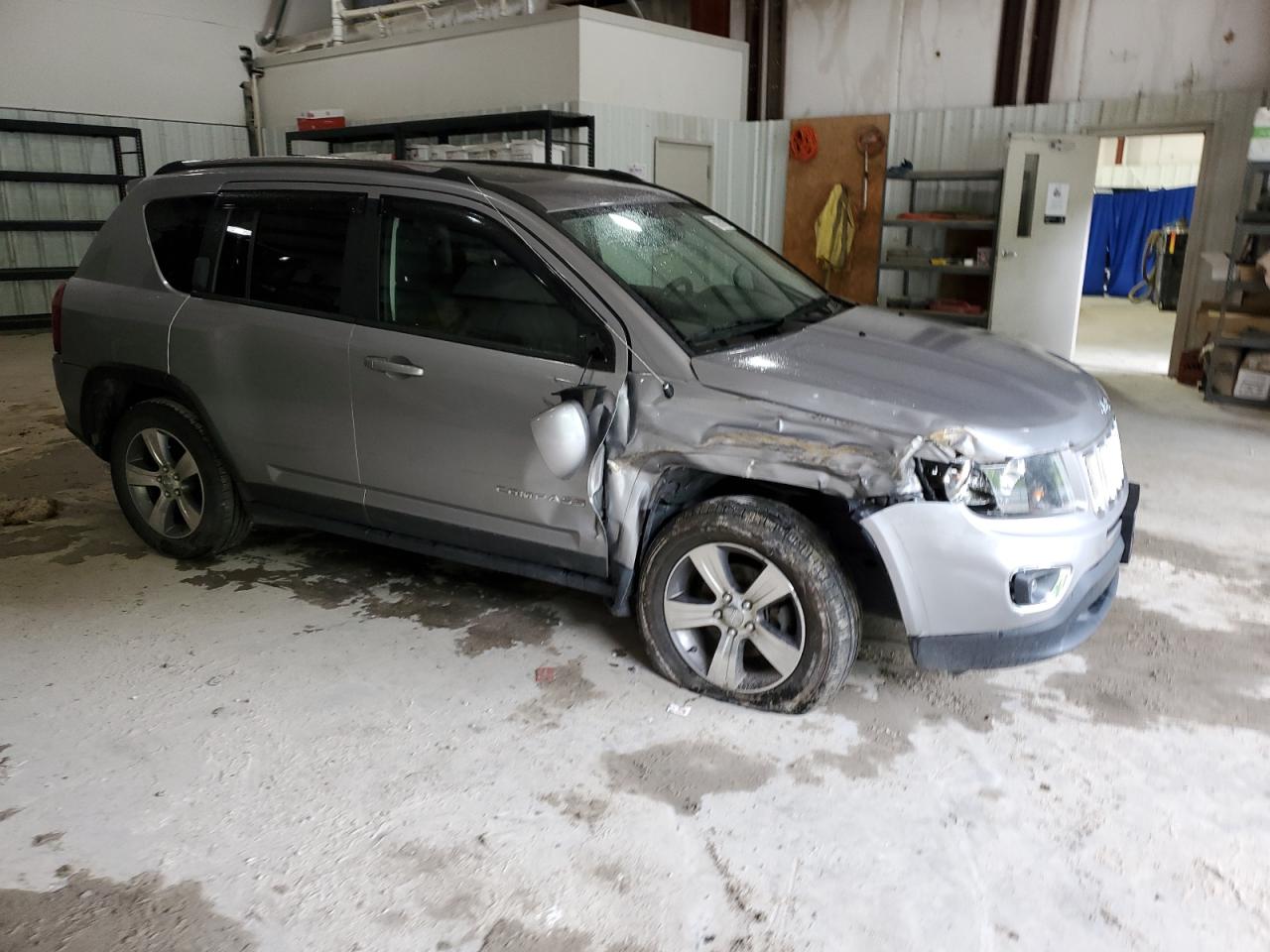 JEEP COMPASS LATITUDE