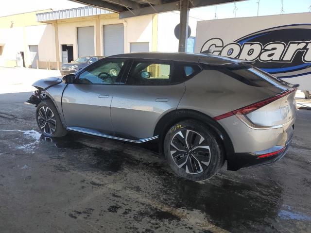 KIA EV6 LIGHT 2023 silver  electric KNDC34LA2P5150043 photo #3