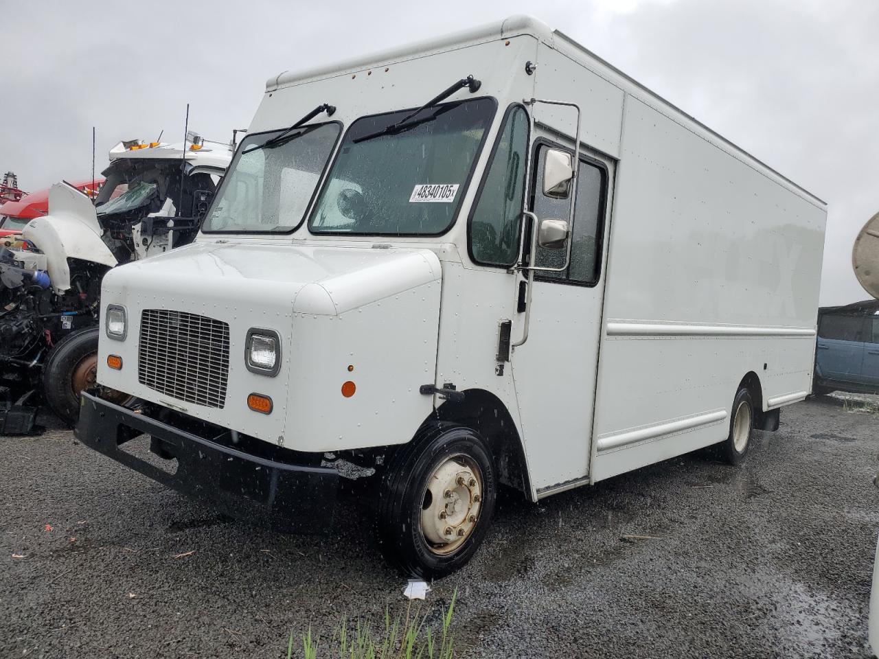 FORD ECONOLINE E450 SUPER DUTY COMMERCIAL STRIPPED CHASSIS