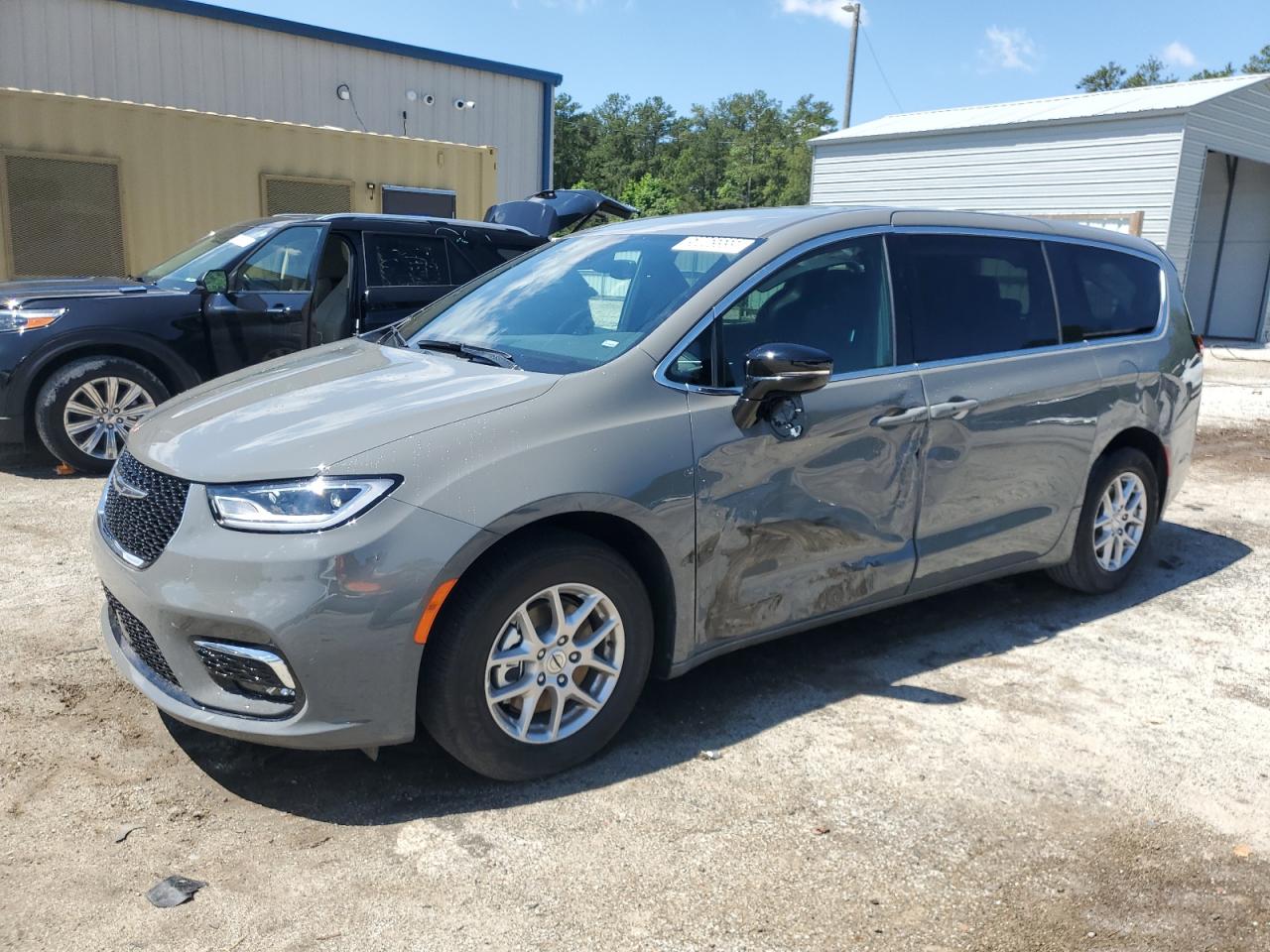 CHRYSLER PACIFICA SELECT