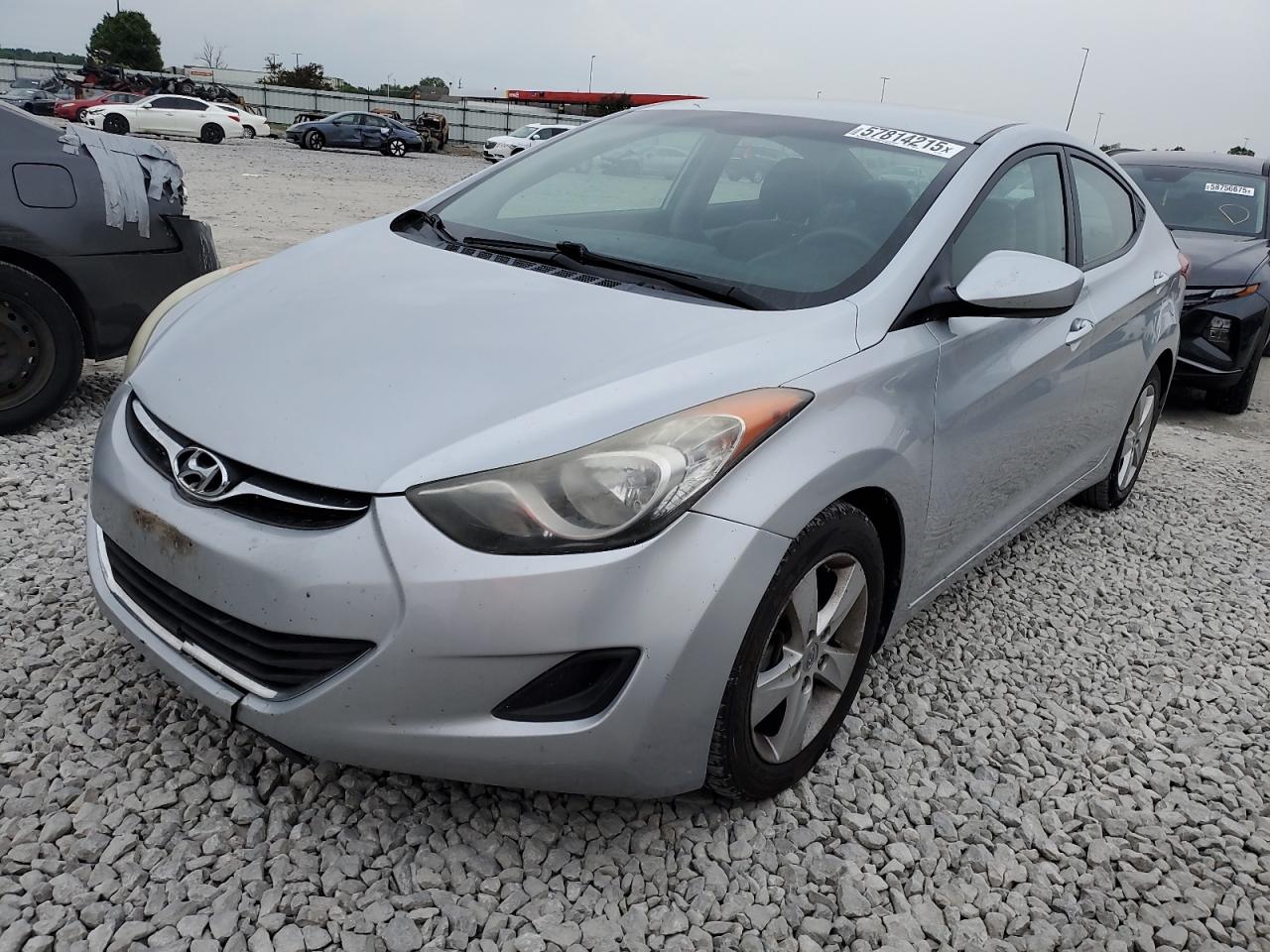 HYUNDAI ELANTRA GLS