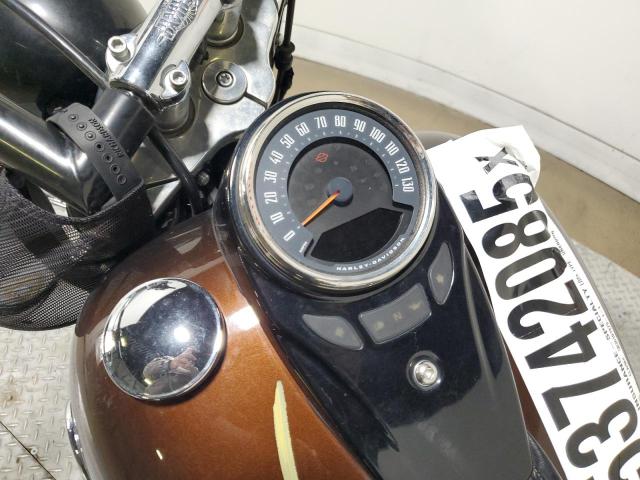 2019 HARLEY-DAVIDSON FLHC 1HD1YAJ27KB025017