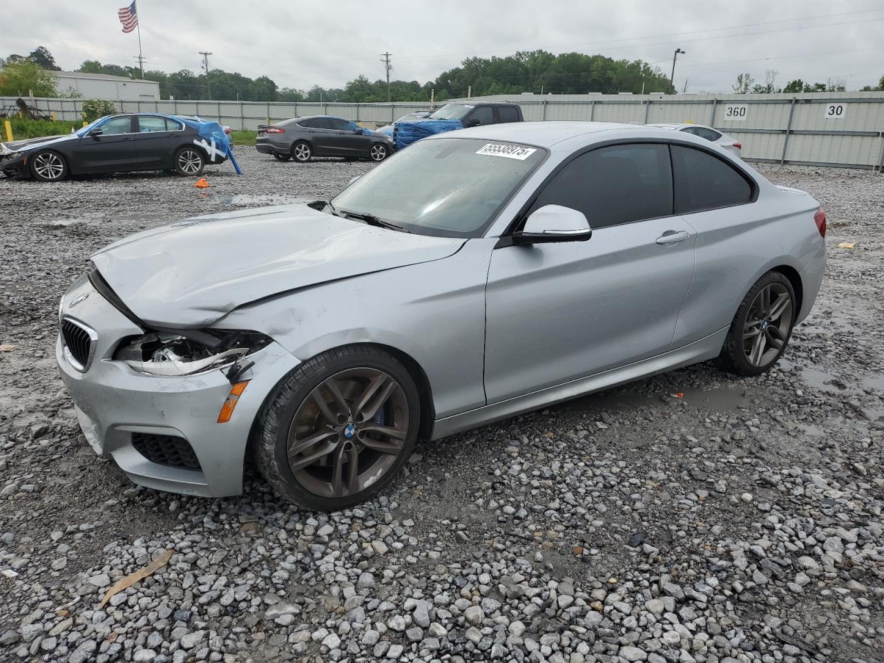 BMW 2 SERIES I