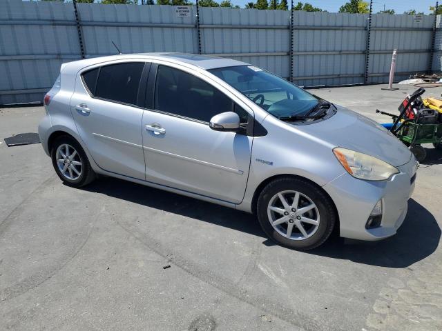 Vin: jtdkdtb34d1039759, lot: 58096925, toyota prius 20134